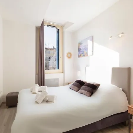 Rare ! One Bedroom On The Place Nationale With Parking And Ac