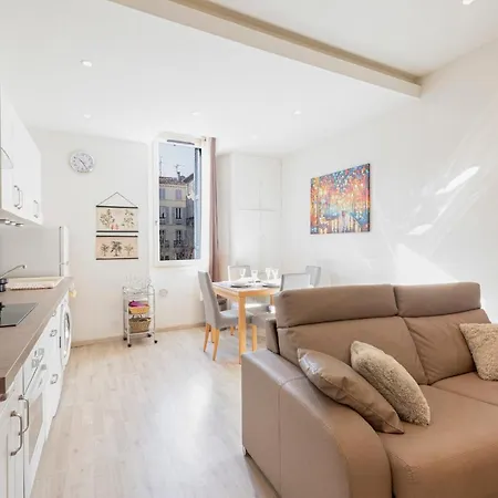 Rare ! One Bedroom On The Place Nationale With Parking And Ac