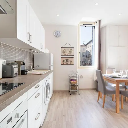 Rare ! One Bedroom On The Place Nationale With Parking And Ac Antibes
